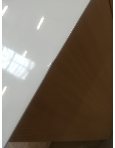 Stolik kosmetyczny pod urządzenie 083