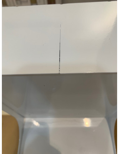 Stolik kosmetyczny pod urządzenie 083