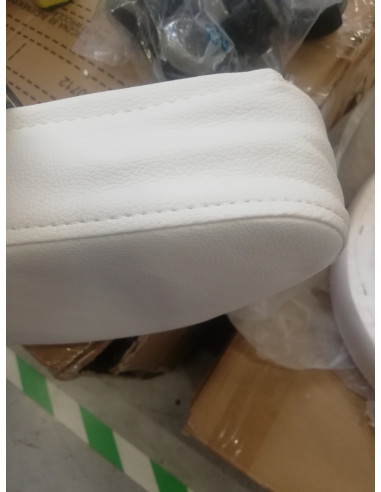 Taboret kosmetyczny do pedicure 304-P...