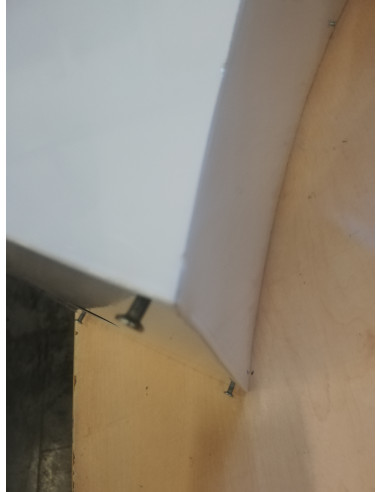 Stolik kosmetyczny pod urządzenie 091