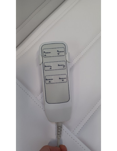 Fotel kosmetyczny elektr. Lux biały Fotel kosmetyczny elektr. Lux biały