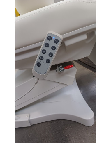 Fotel kosmetyczny elektryczny  4... Fotel kosmetyczny elektryczny  4...