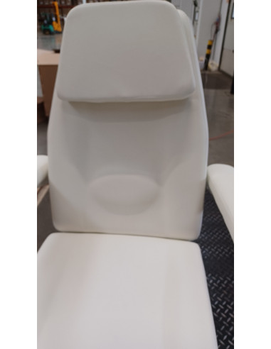 Fotel kosmetyczny podoloogiczny...