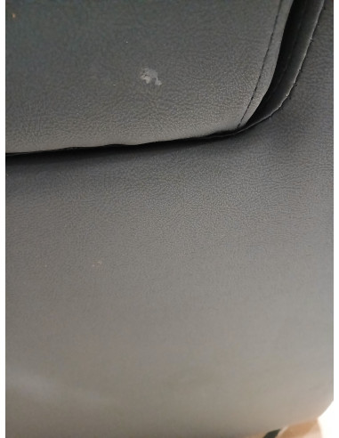 Gabbiano fotel barberski Rufo czarny