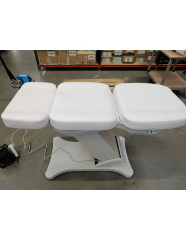 Elektryczny fotel kosmetyczny SILLON...