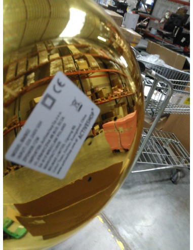 Plafon podświetlany pole barber shop...