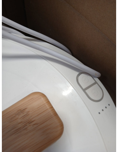 Podgrzewacz do ręczników ELEGANTE E8...