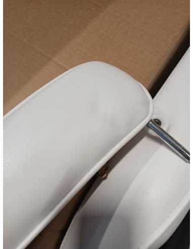 Fotel kosmetyczny hyd. A 234 biały