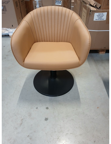 Fotel fryzjerski Lukas B35 Karmelowy