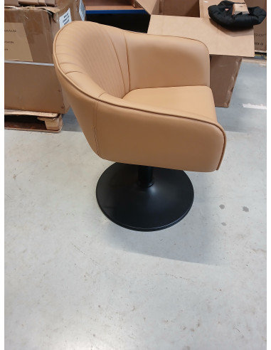 Fotel fryzjerski Lukas B35 Karmelowy