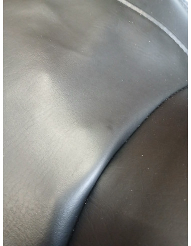 Sakura fotel masujący Classic 305 Czarny