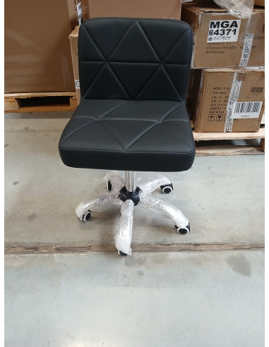 Krzesło kosmetyczne A-529 czarne