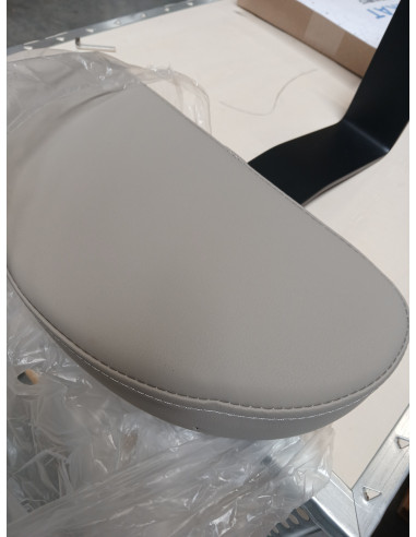 Taboret fryzjerski Gabbiano D026 beżowy