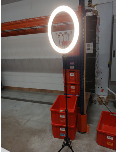 LAMPA PIERŚCIENIOWA RING... 2