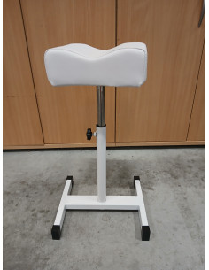 PODNÓŻEK DO PEDICURE A-101 BIAŁY 2